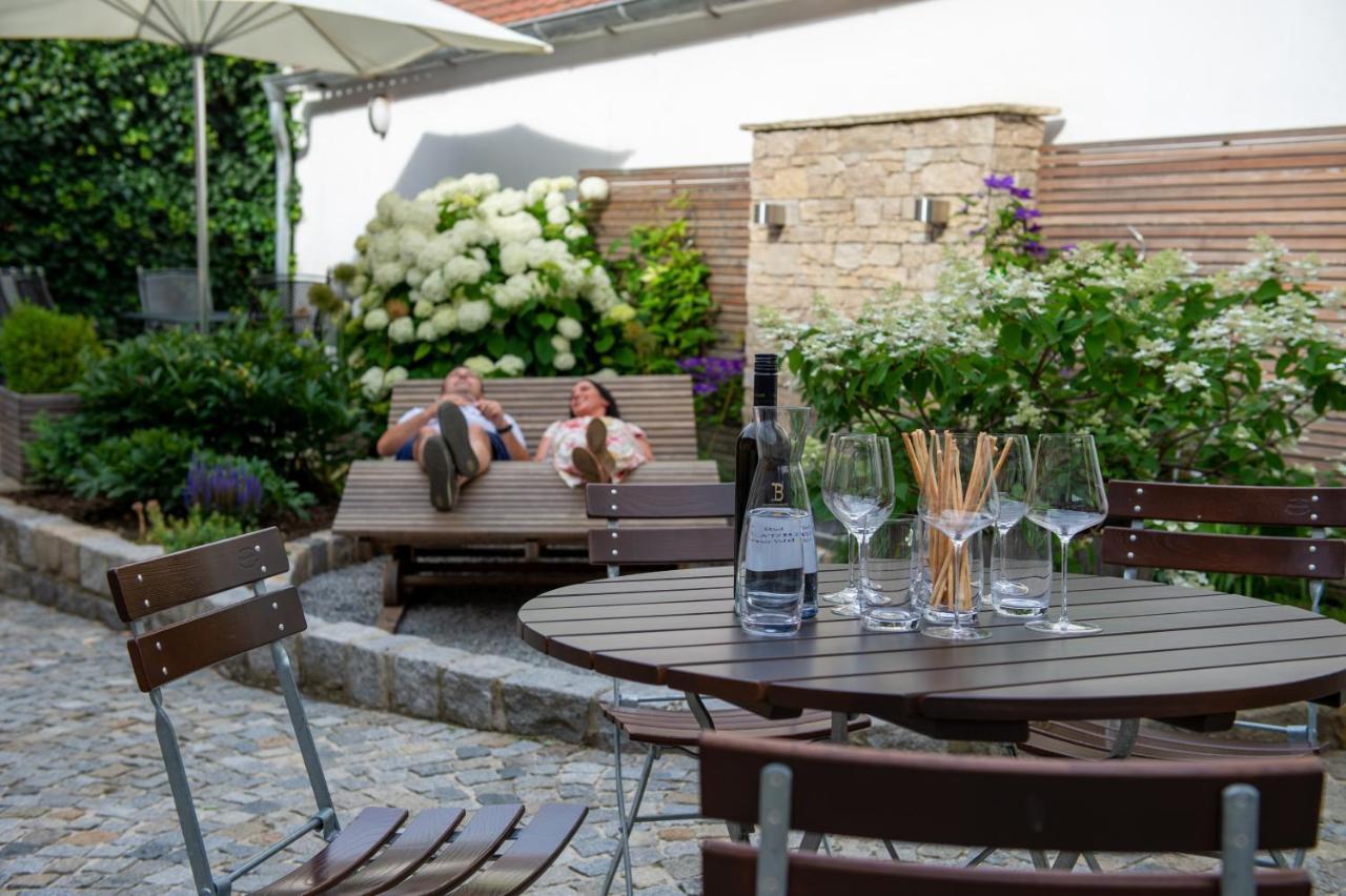 Weingut Breitenfelder Retz Zewnętrze zdjęcie